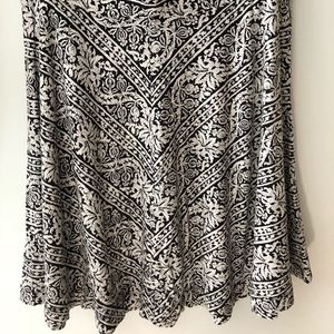 Ann Taylor Loft Black & Off-White Skirt